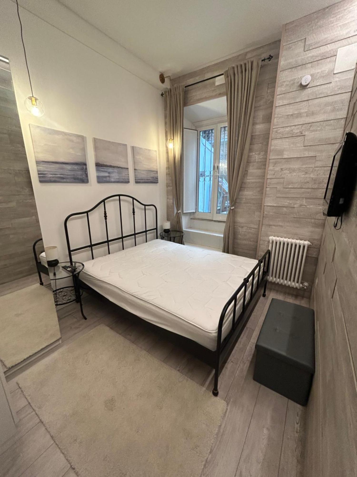 Leonidas House Apartment Rom