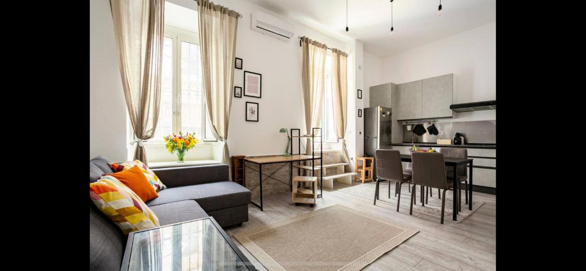 Leonidas House Apartment *